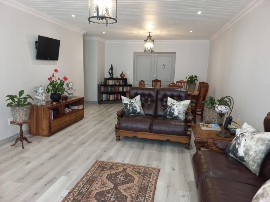 12 Bedroom Property for Sale in Wilderness Central Western Cape